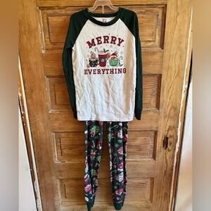 The Children's Place Festive Green and White Pajama Set